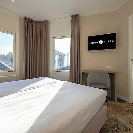 Otel Fletcher - Spaarnwoude 4*