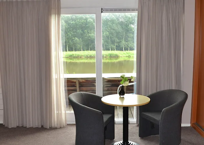 Fletcher - Spaarnwoude Hotel