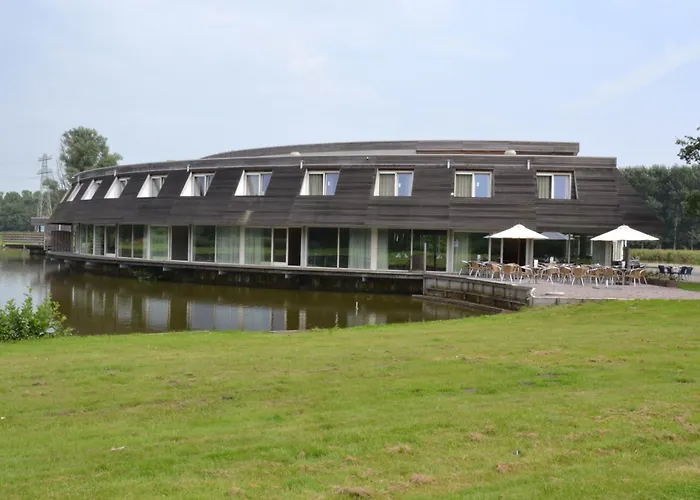 Fletcher - Spaarnwoude Hotel 4*